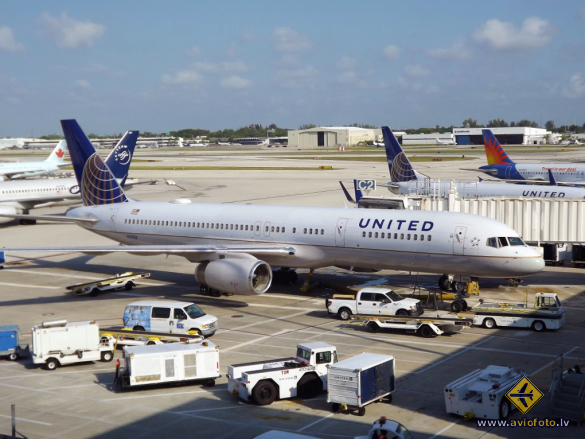 Boeing 757-224